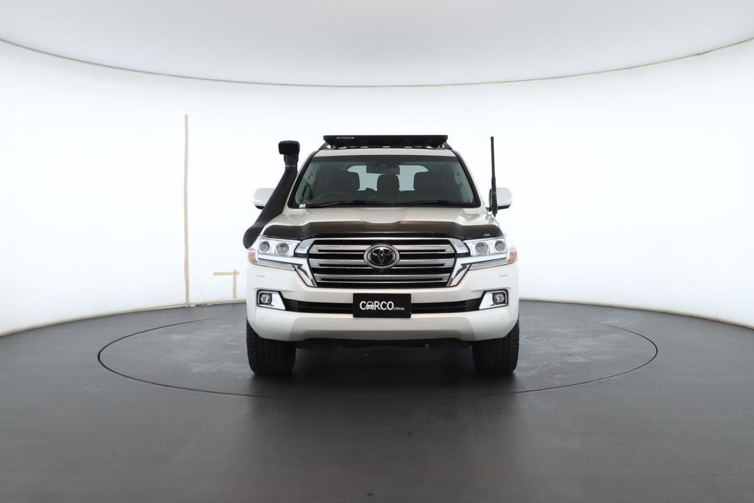 Exterior view frame 3