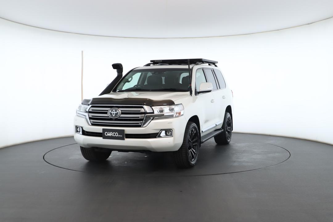 Exterior view frame 4