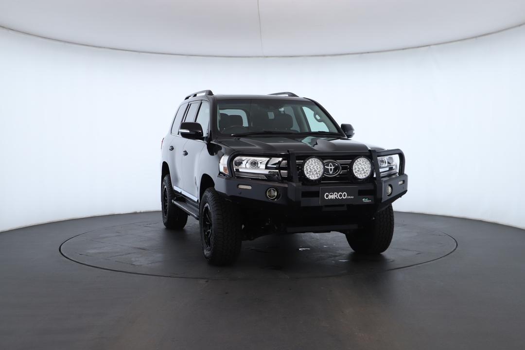 Exterior view frame 2