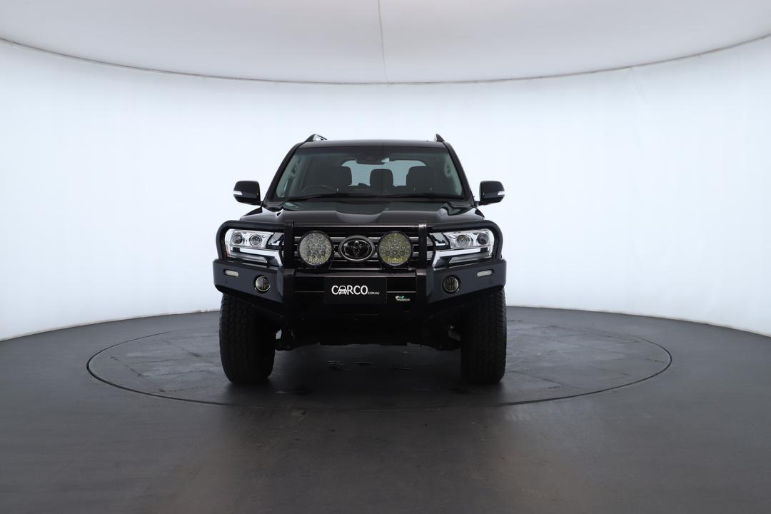 Exterior view frame 3