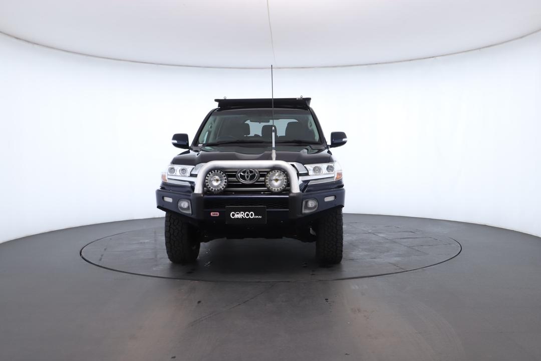 Exterior view frame 3