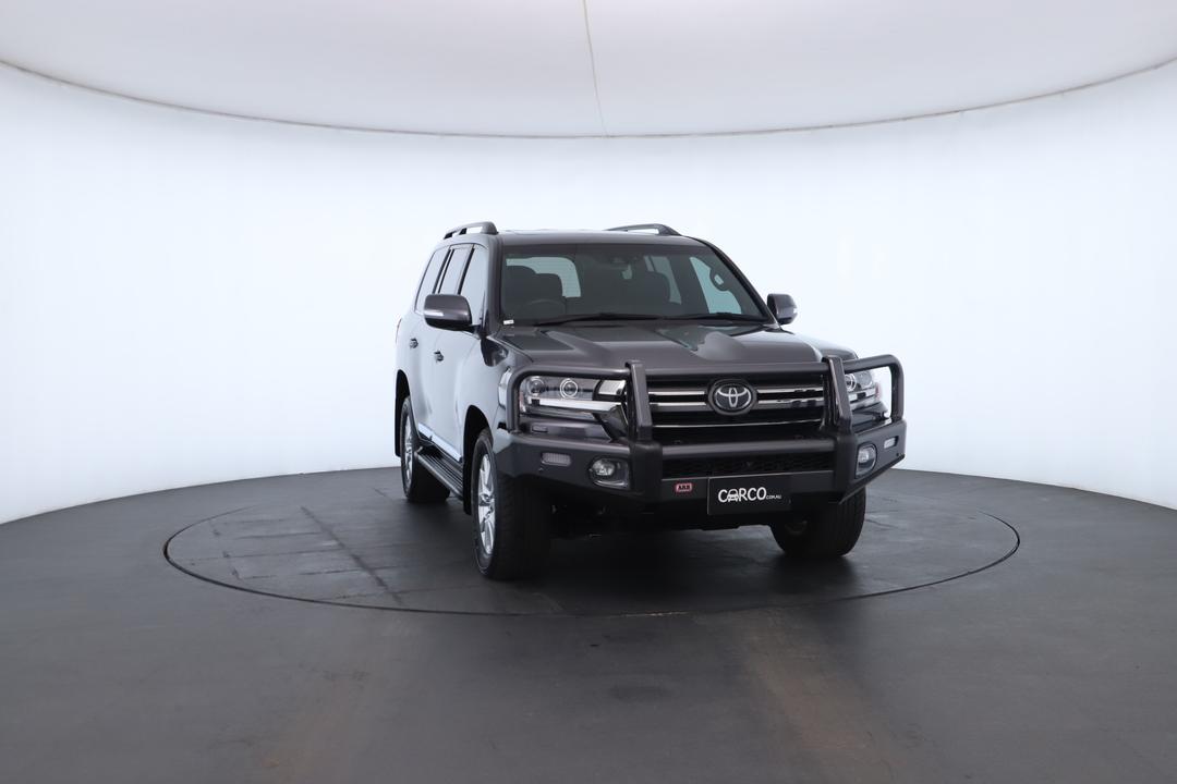 Exterior view frame 2