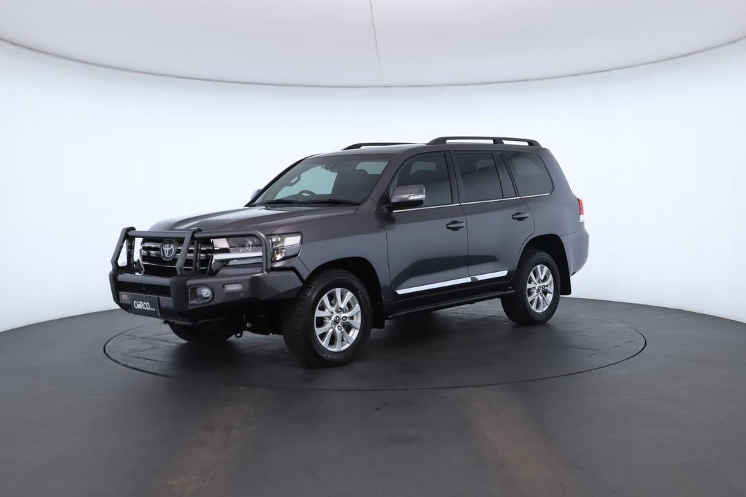 Exterior view frame 5