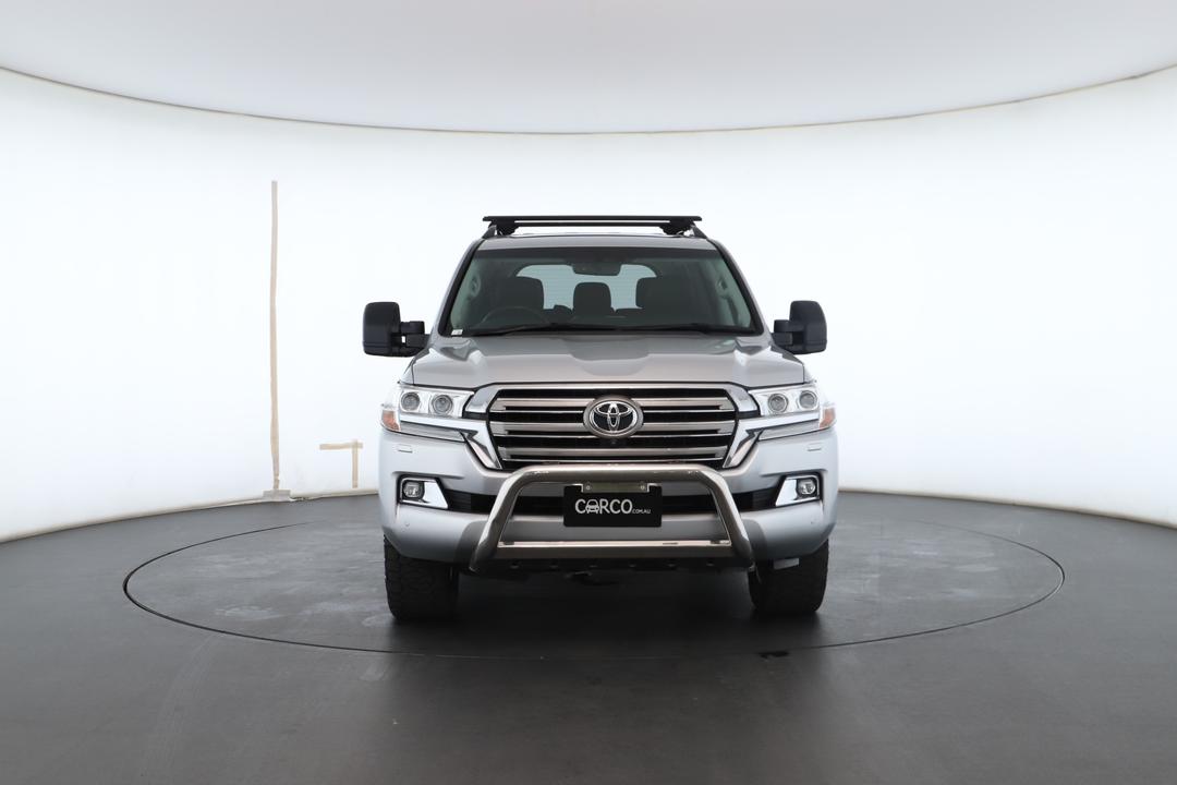 Exterior view frame 3