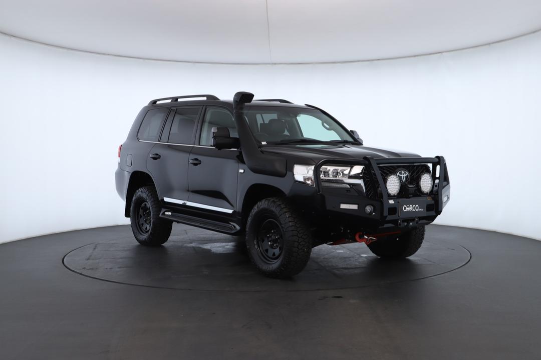 Exterior view frame 1