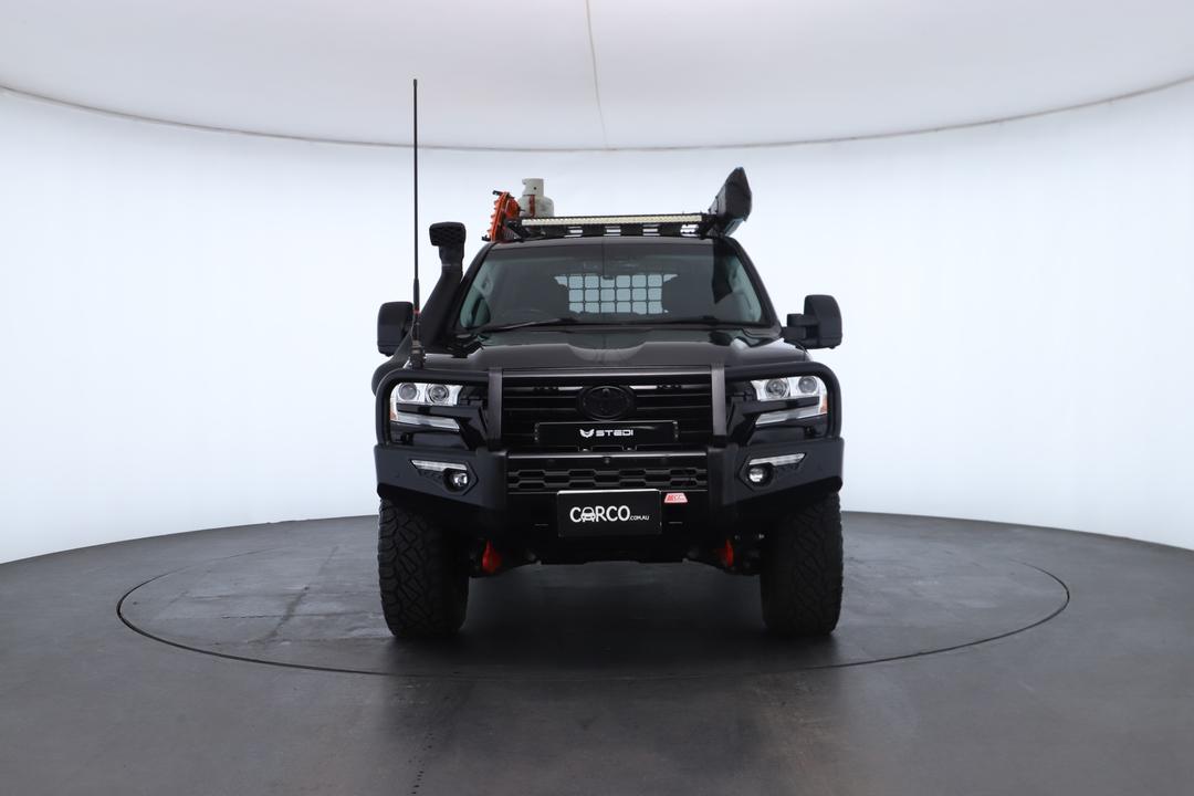 Exterior view frame 3