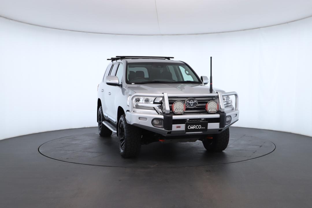 Exterior view frame 2