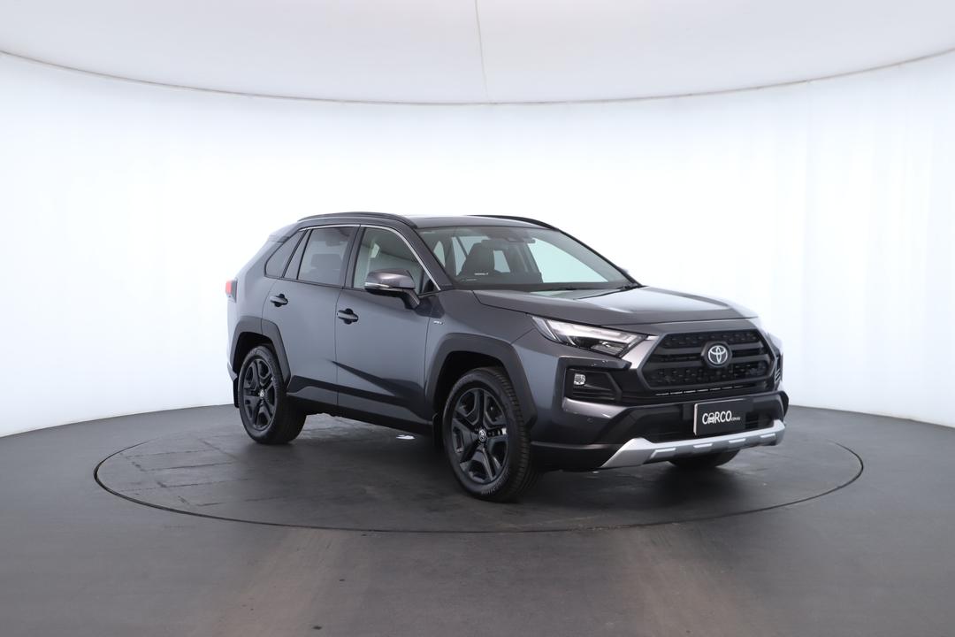 Exterior view frame 1