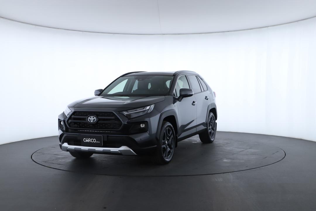 Exterior view frame 4