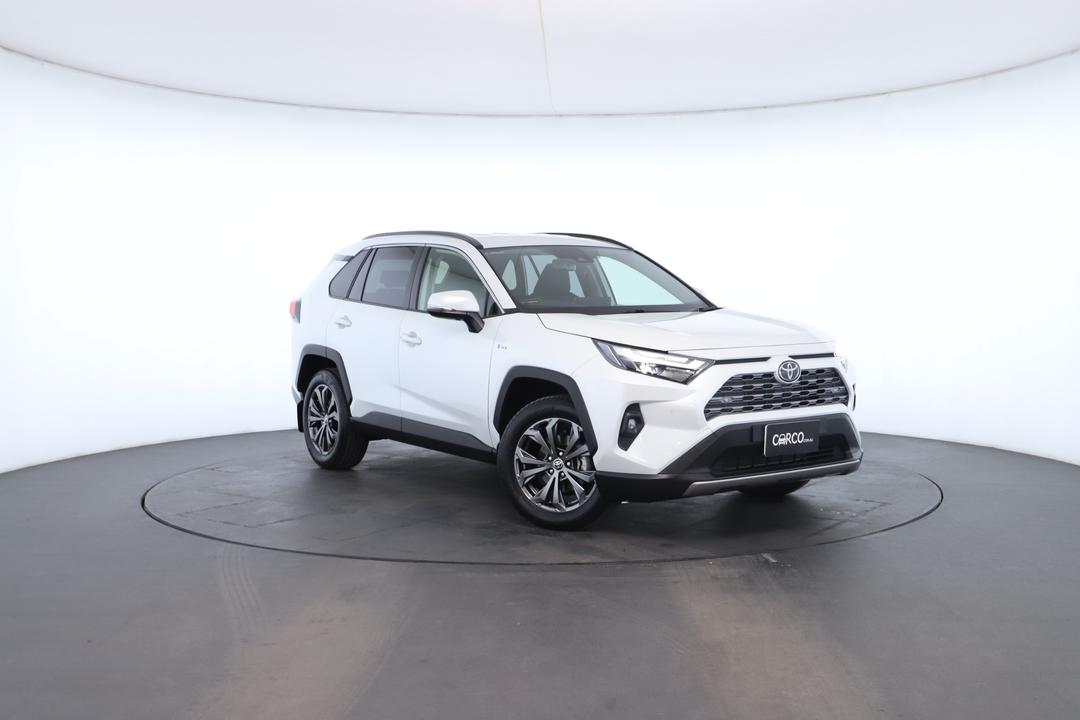 Exterior view frame 0