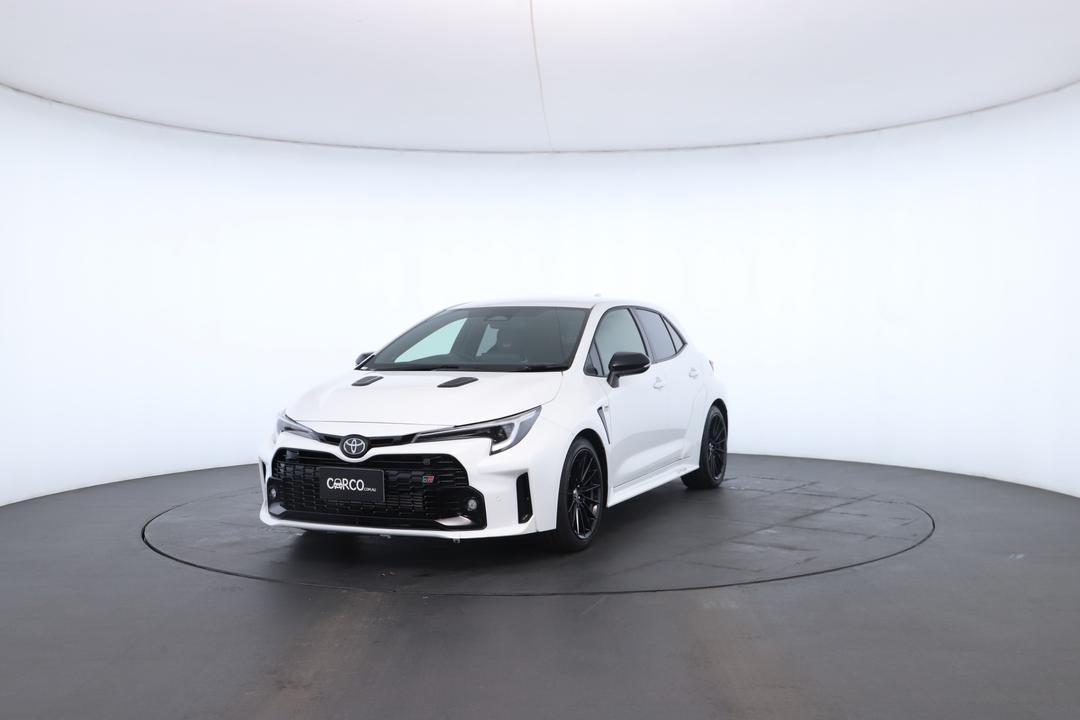 Exterior view frame 4