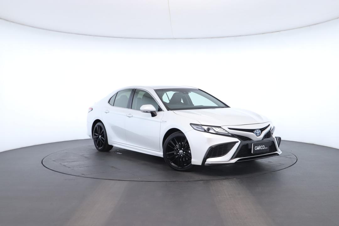 Exterior view frame 0