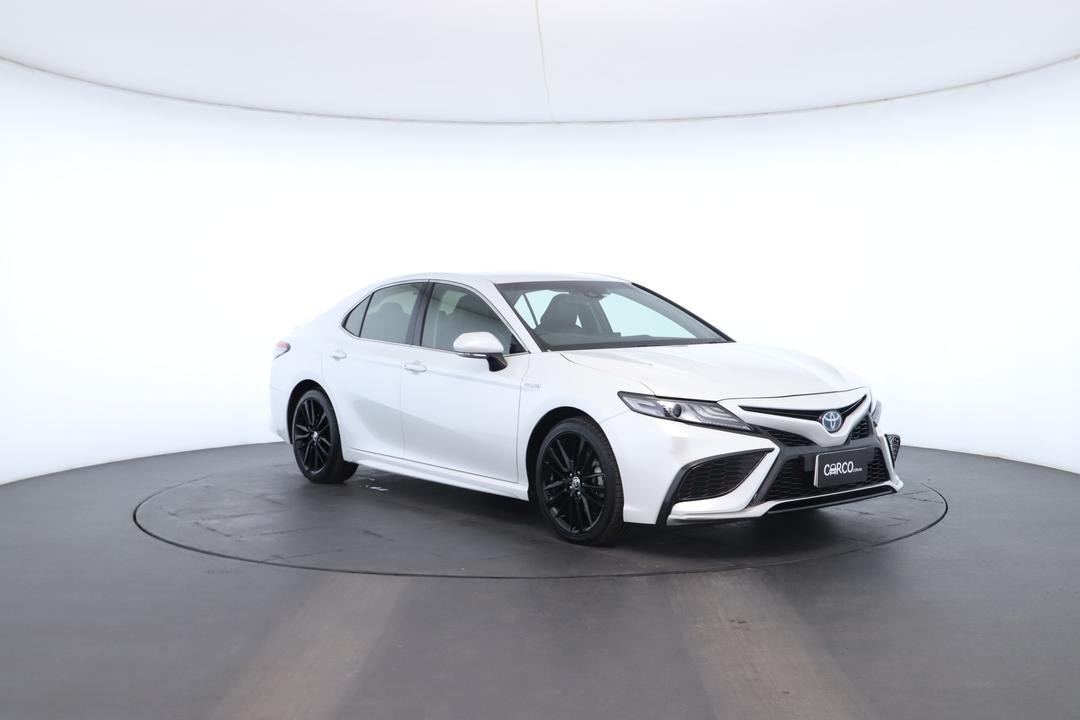 Exterior view frame 1