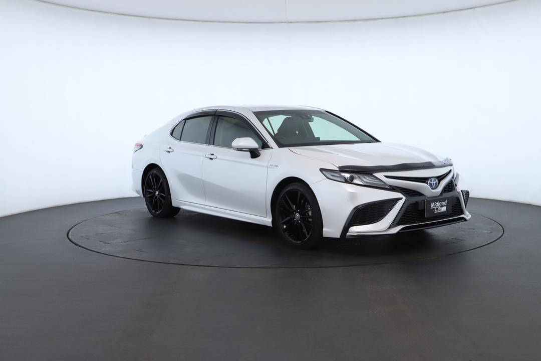 Exterior view frame 1