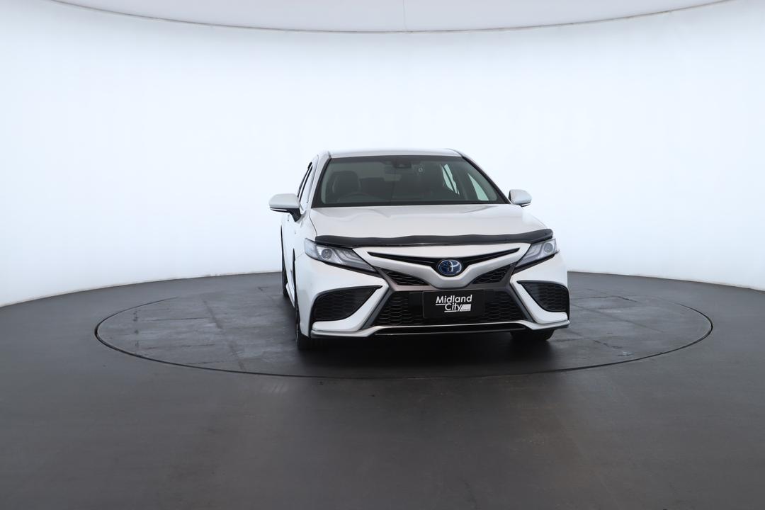 Exterior view frame 4