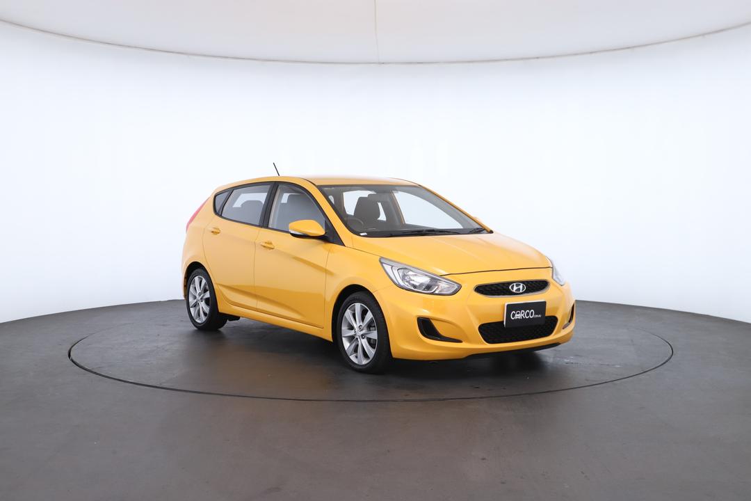 Exterior view frame 1