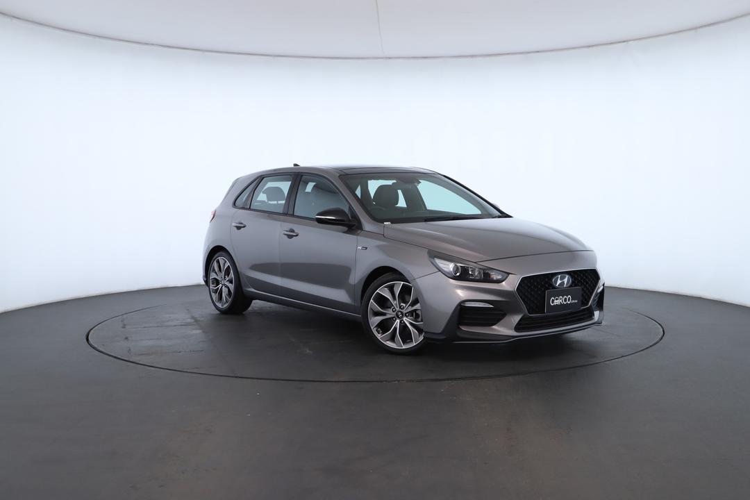 Exterior view frame 0