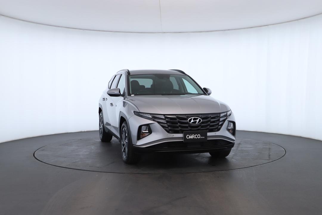 Exterior view frame 2