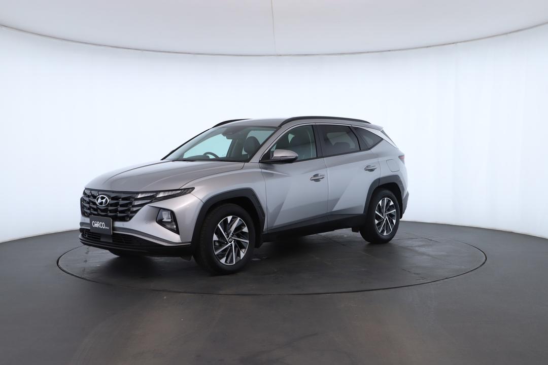 Exterior view frame 5