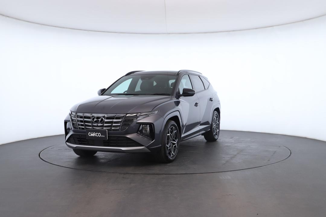 Exterior view frame 4