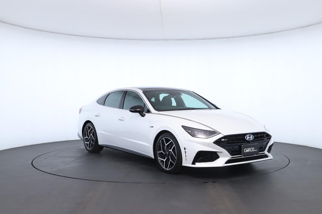 Exterior view frame 1