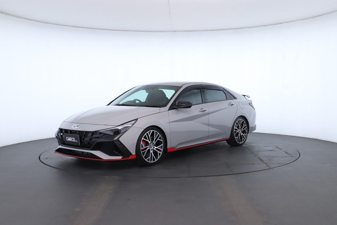 Exterior view frame 5