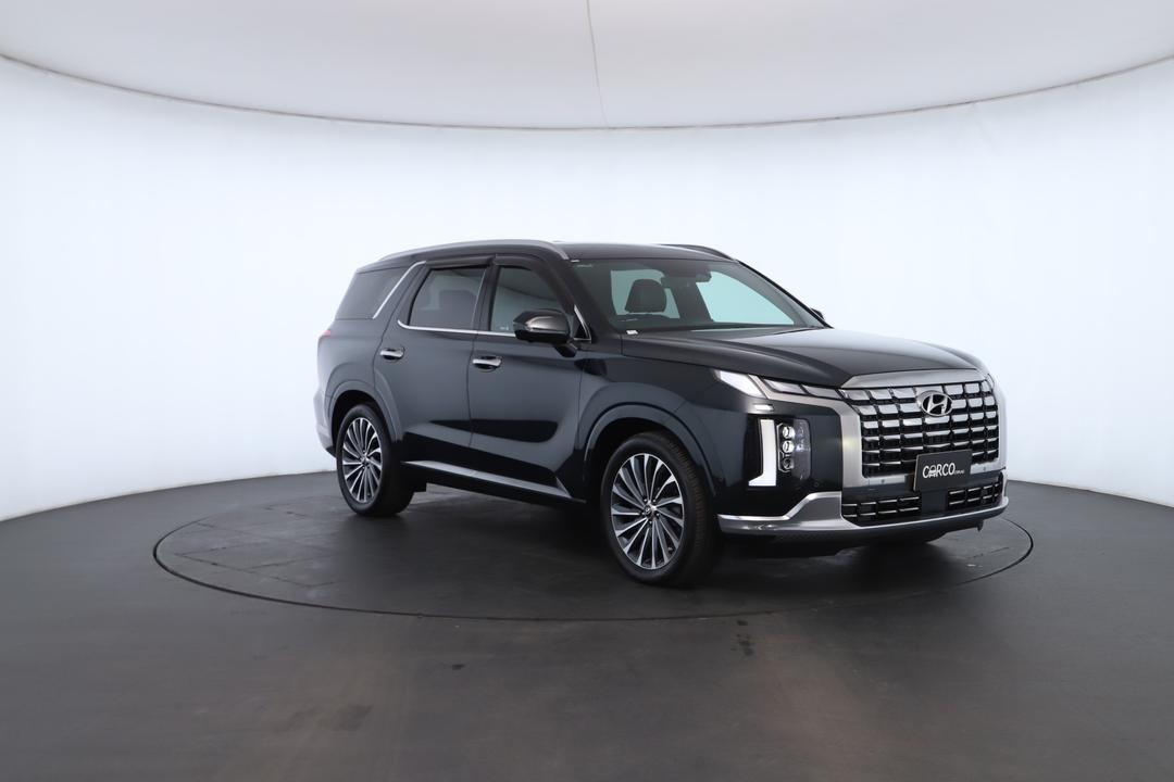 Exterior view frame 1