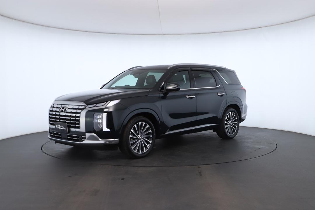 Exterior view frame 5