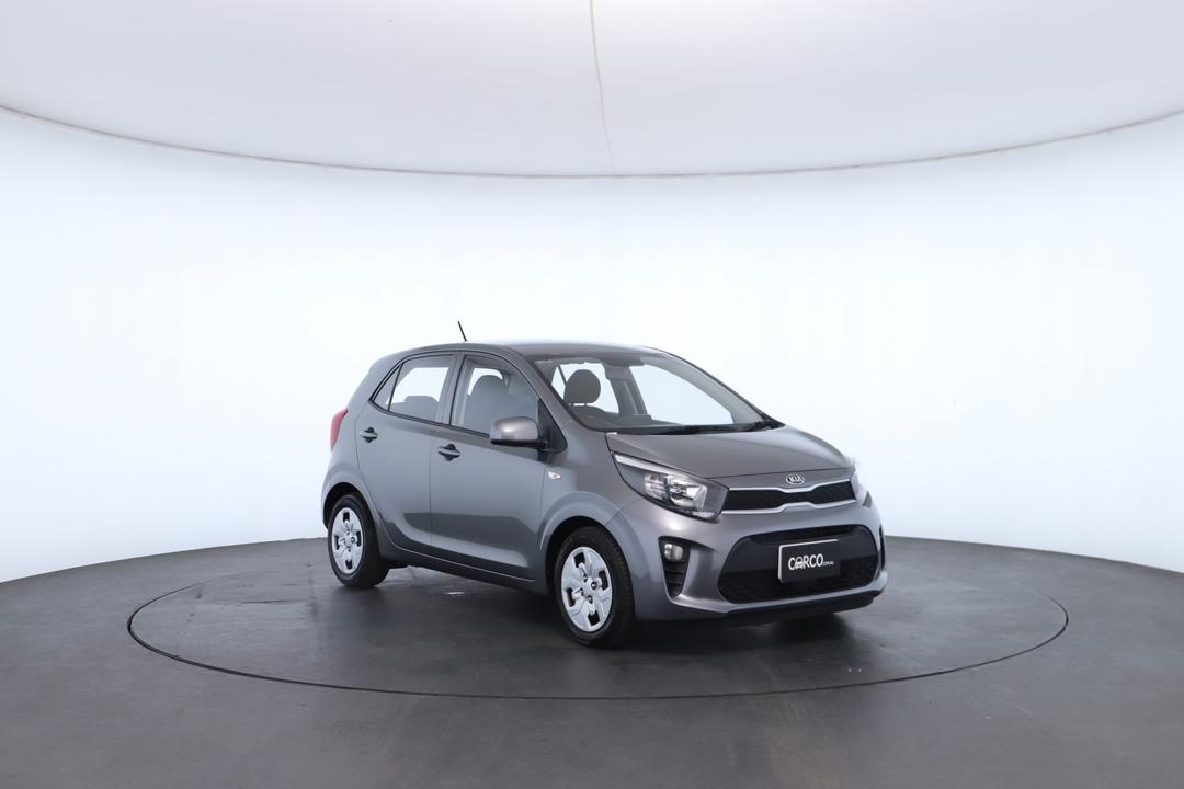 Exterior view frame 1