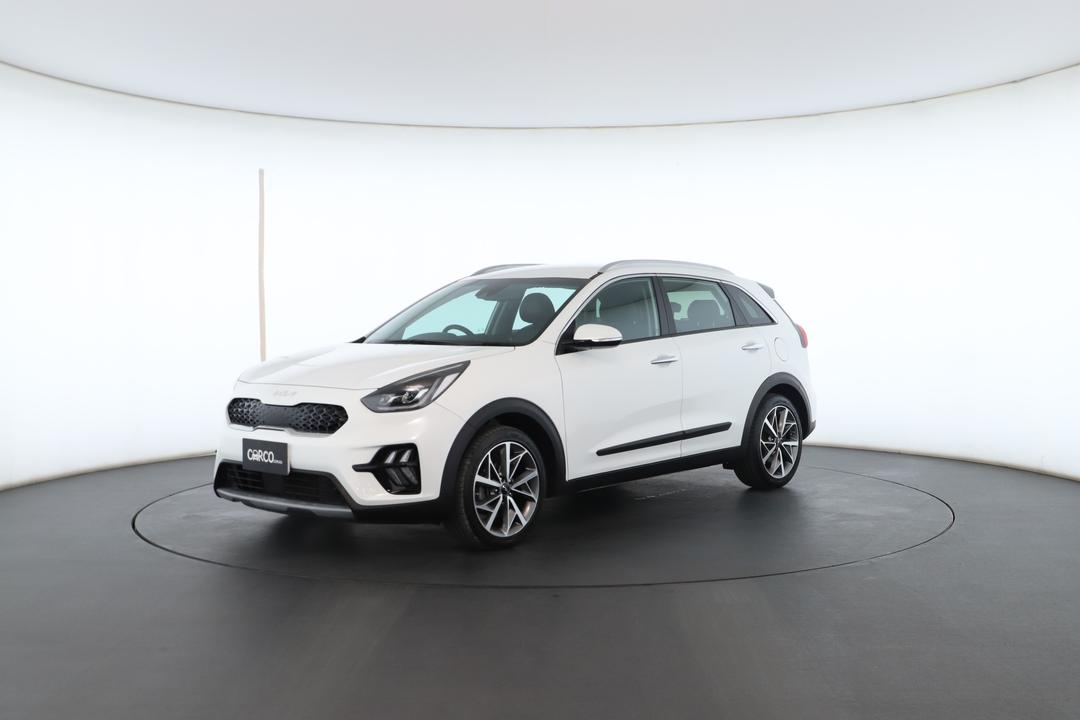 Exterior view frame 5