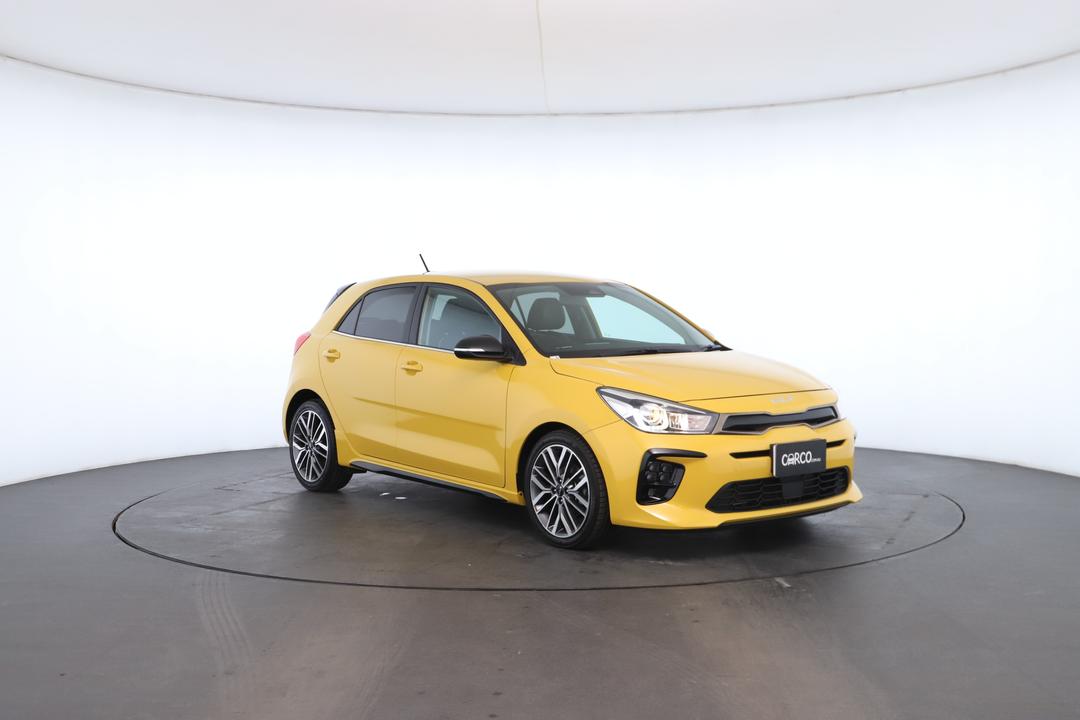 Exterior view frame 1