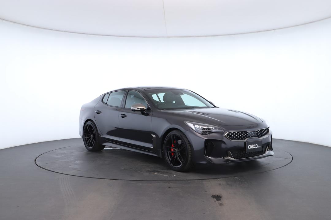 Exterior view frame 1