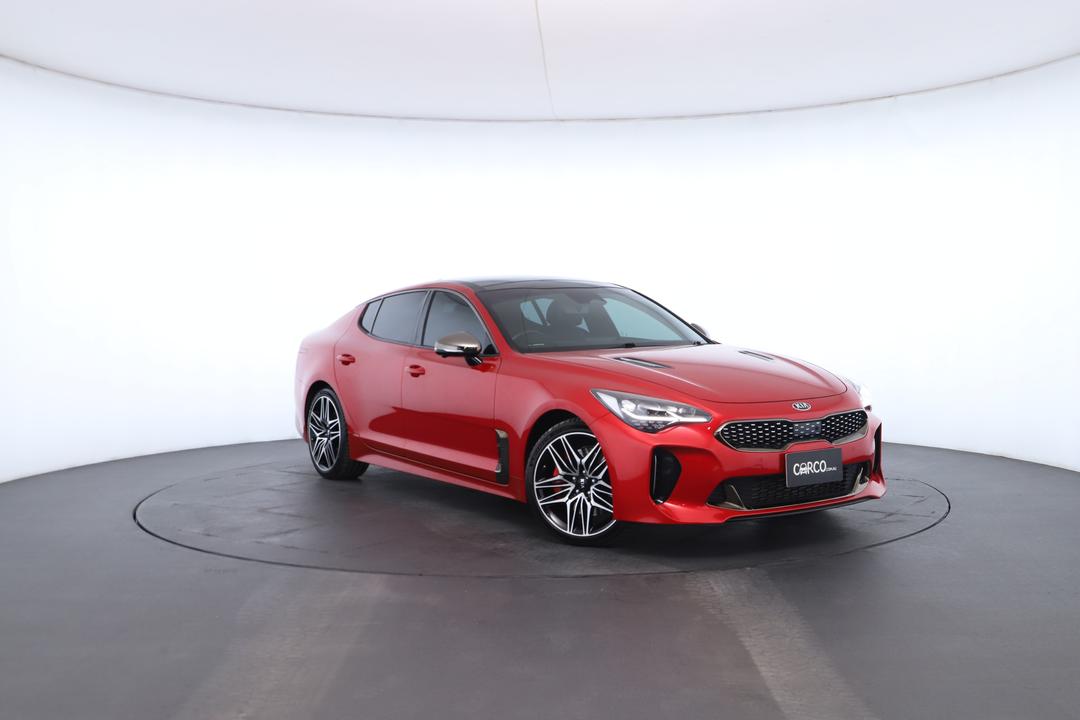 Exterior view frame 0