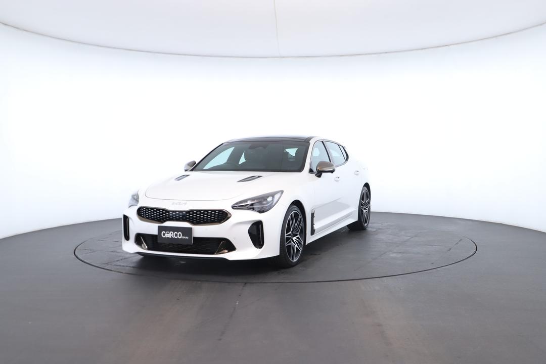 Exterior view frame 4