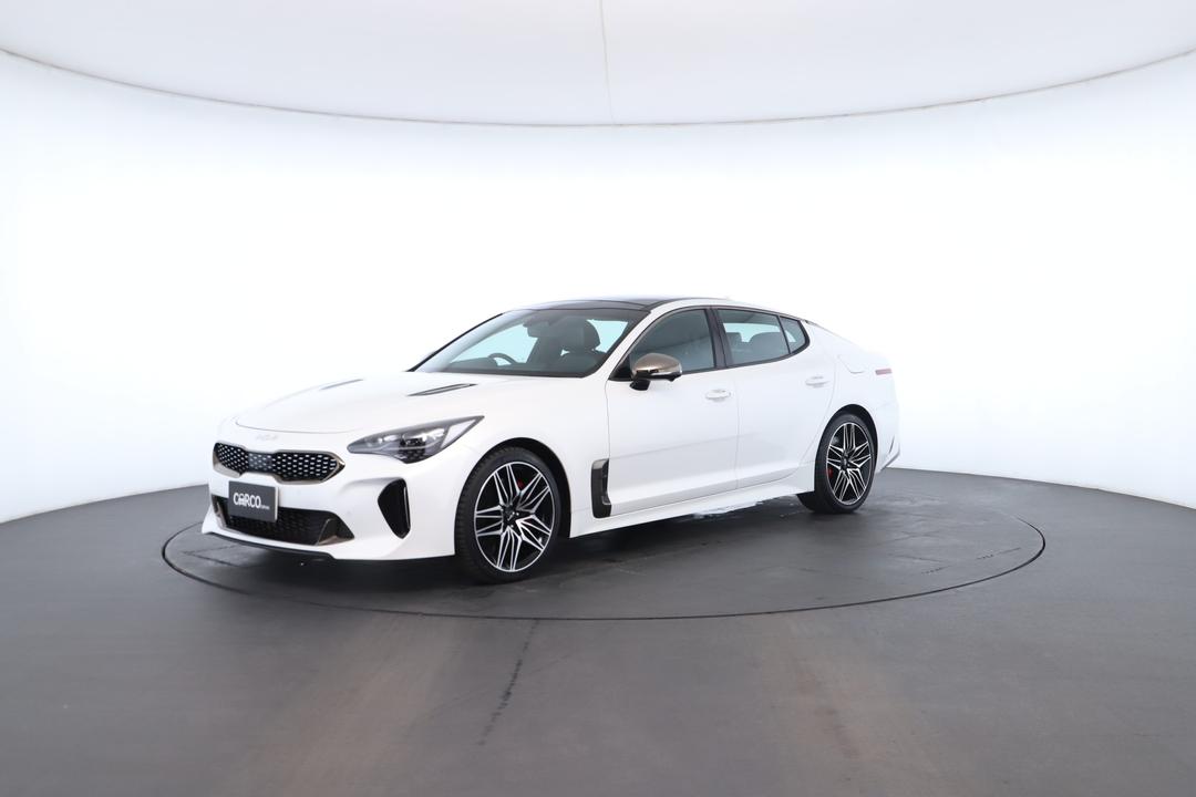 Exterior view frame 5