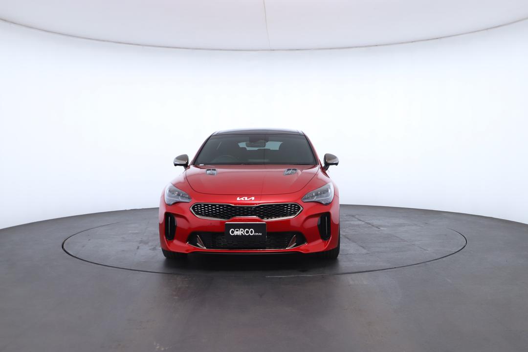 Exterior view frame 5