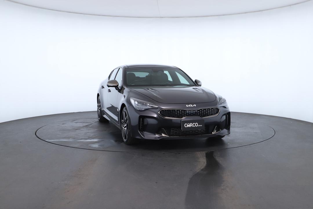 Exterior view frame 2