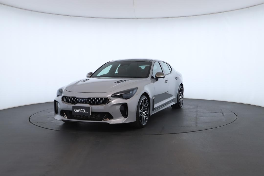 Exterior view frame 4