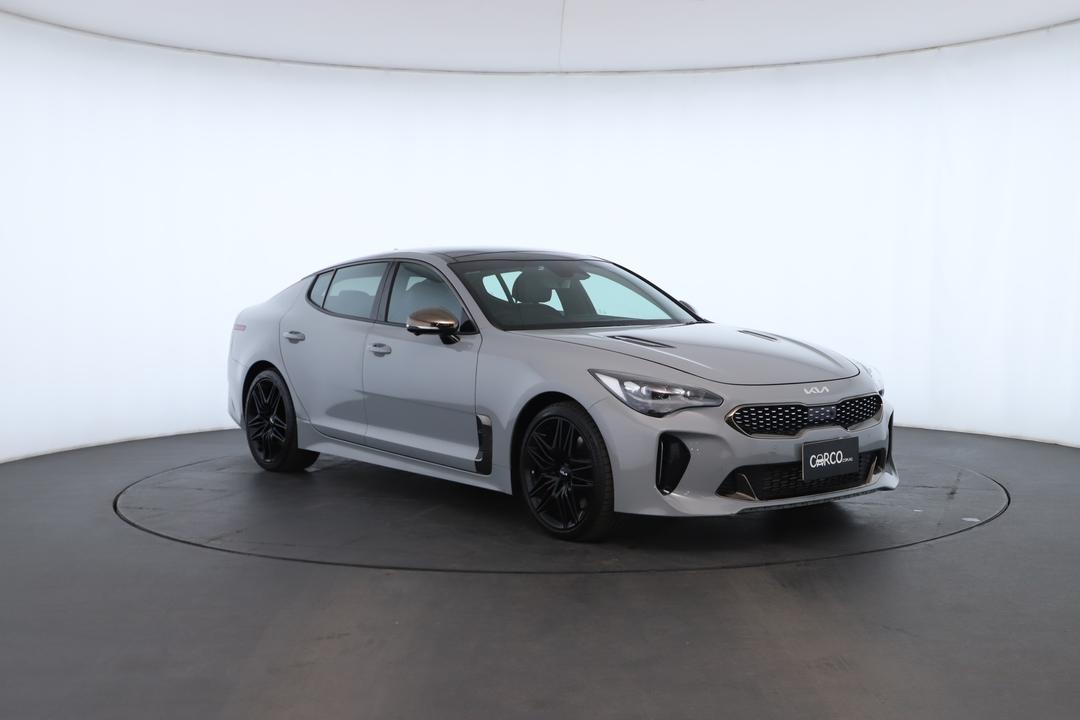 Exterior view frame 1