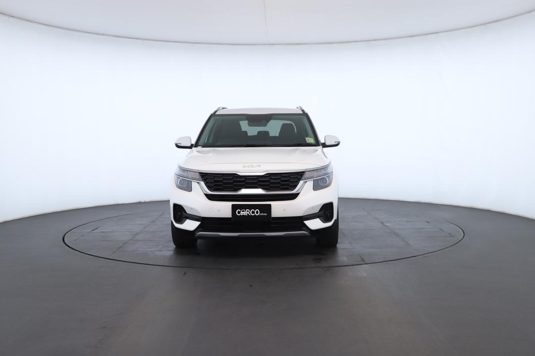 Exterior view frame 3