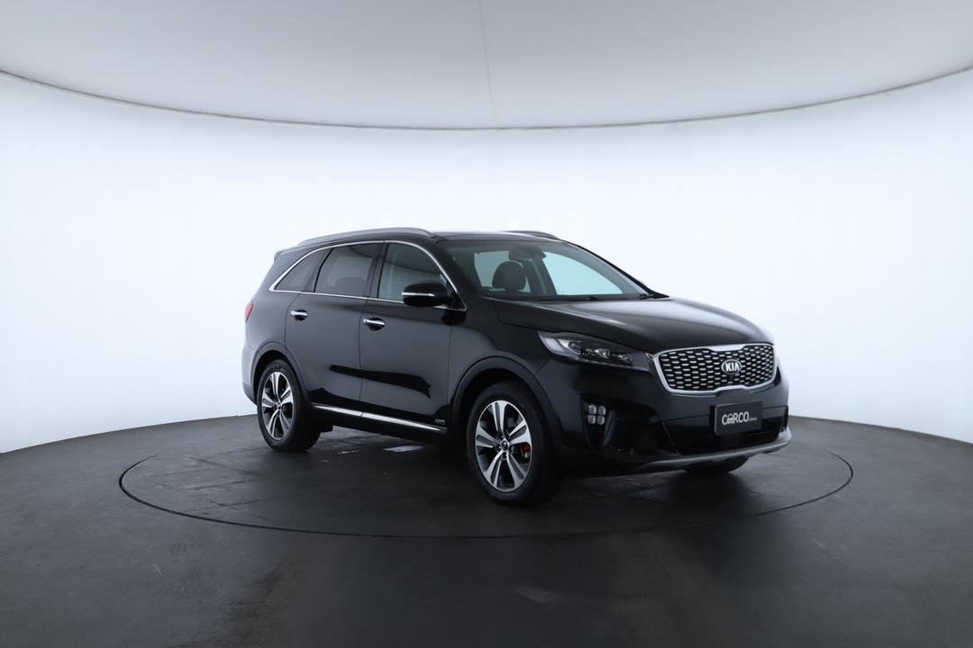 Exterior view frame 1