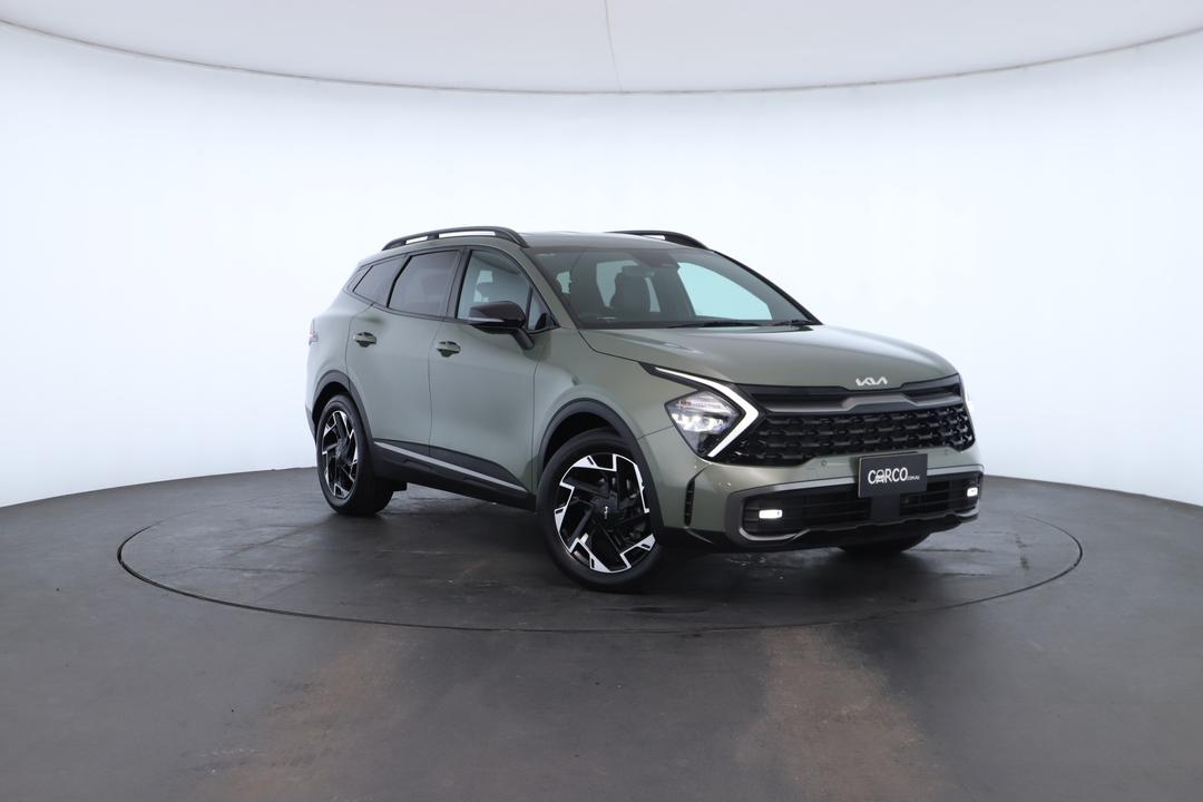 Exterior view frame 0