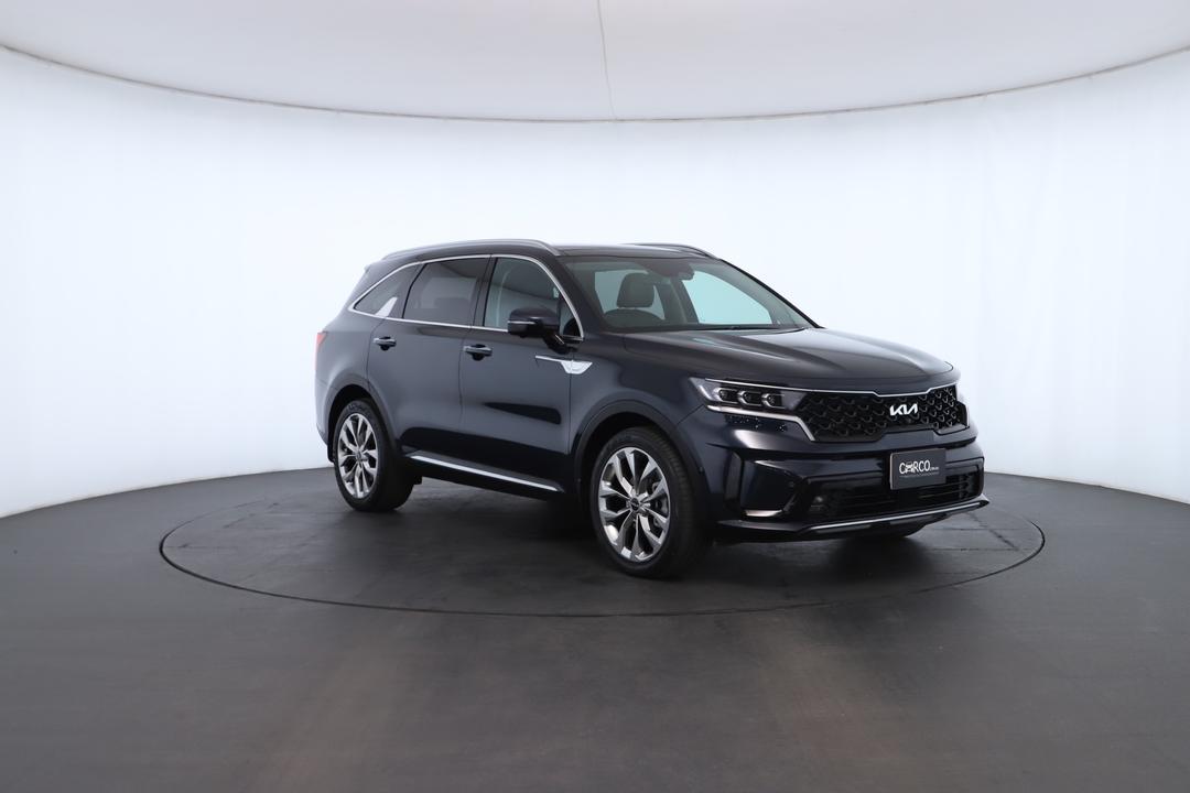 Exterior view frame 1