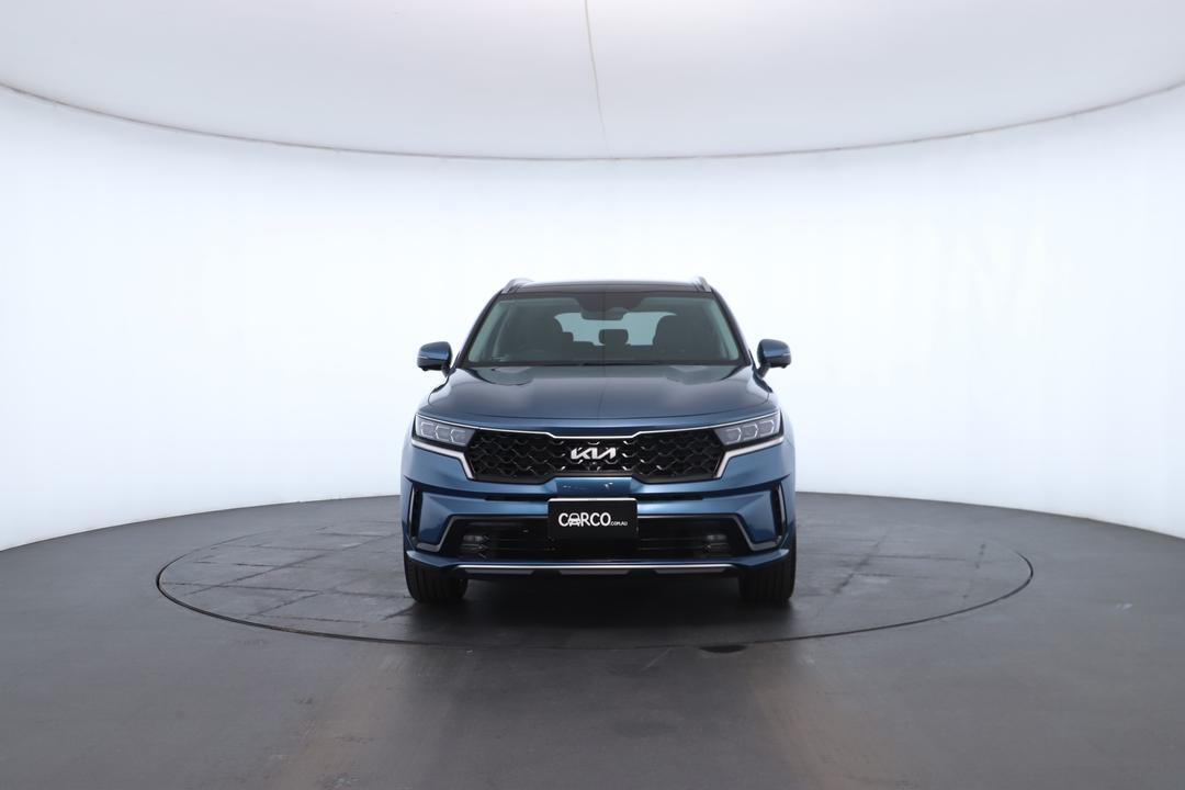 Exterior view frame 3