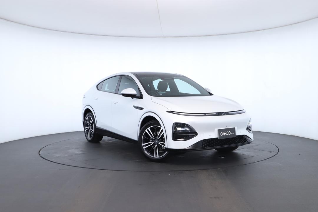 Exterior view frame 0