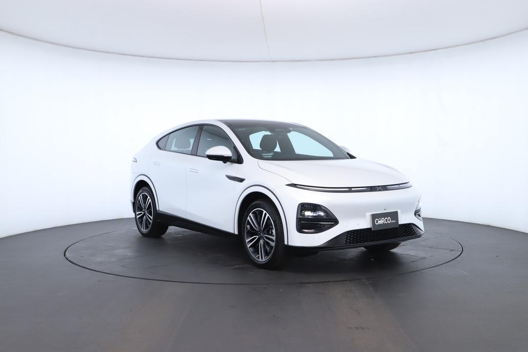 Exterior view frame 1