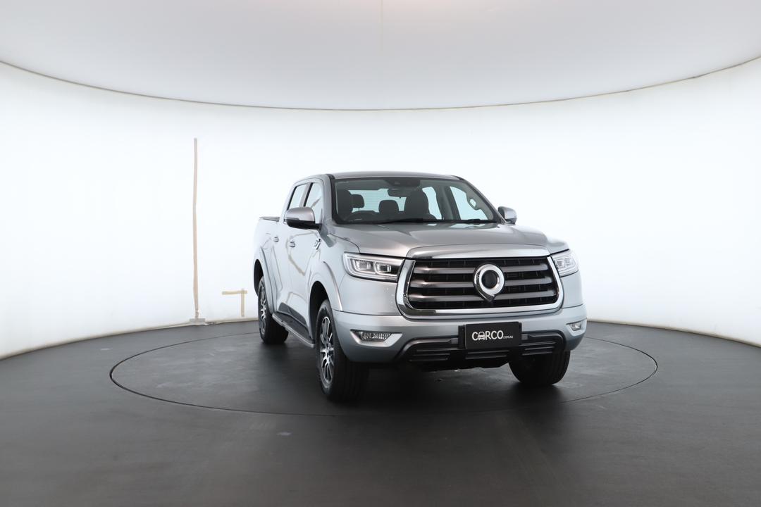 Exterior view frame 2