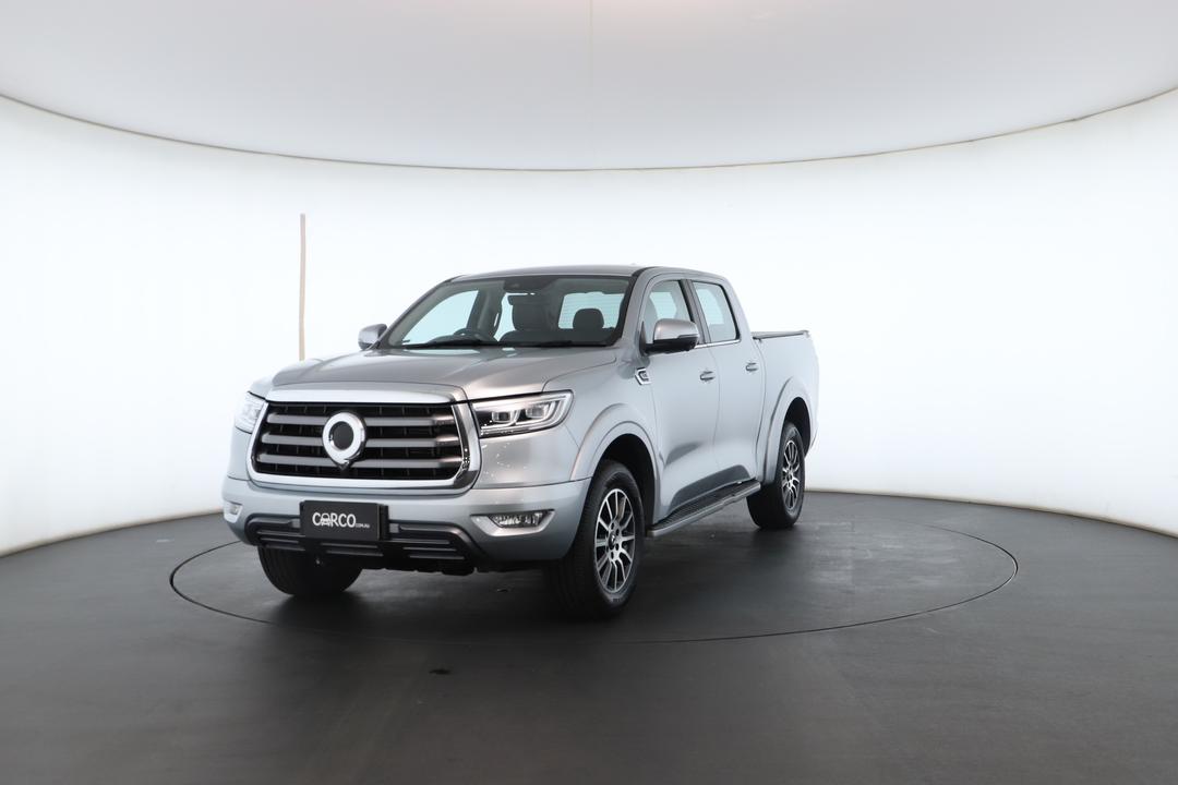 Exterior view frame 4