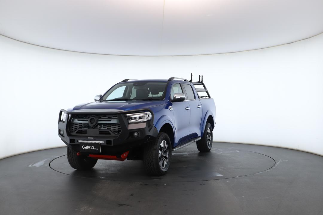 Exterior view frame 4