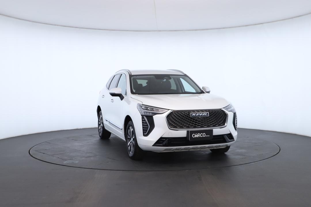 Exterior view frame 2